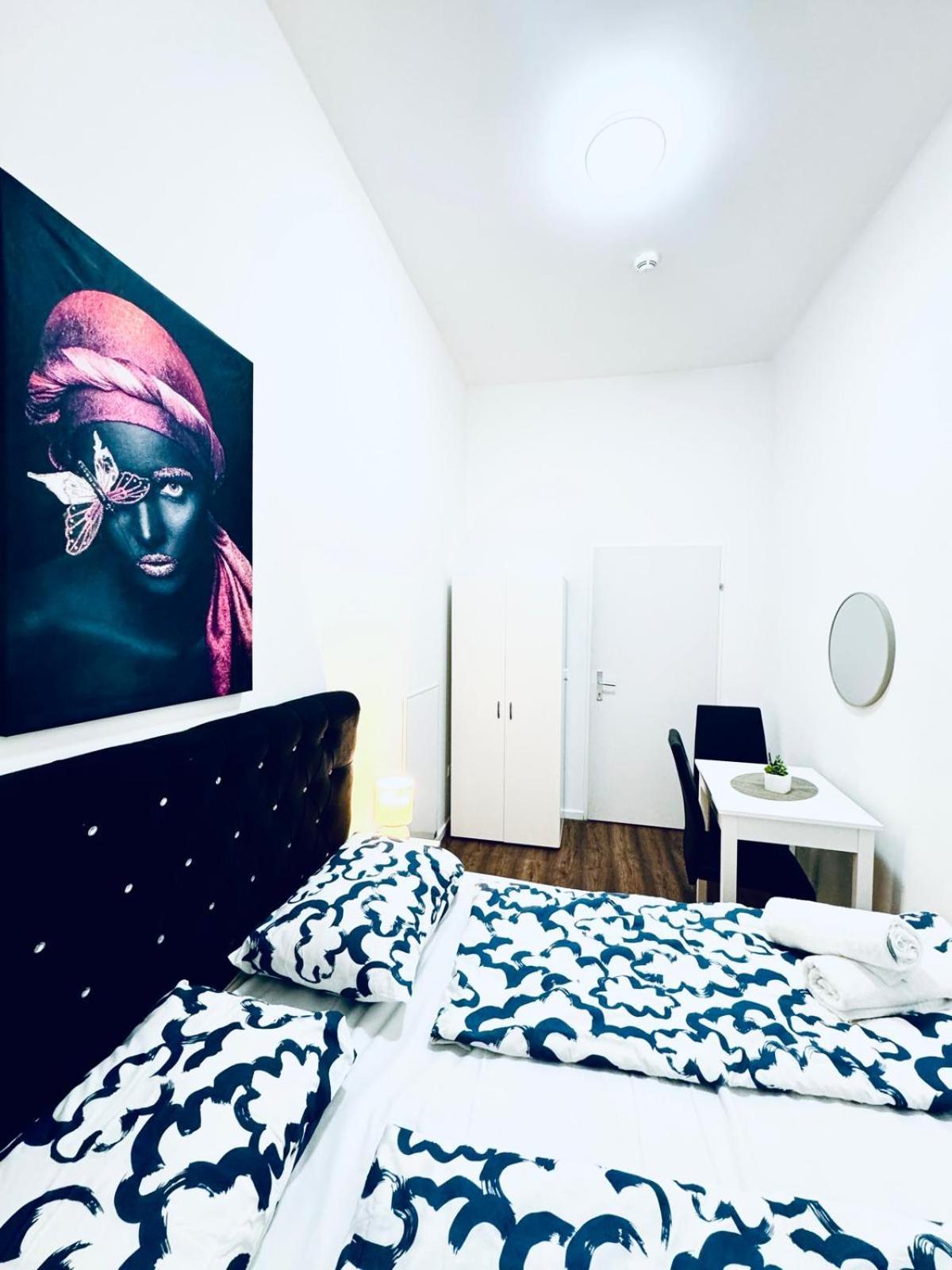 Appartement Affordable 5br Shared Apt, 11 Min To Atzgersdorf Wenen