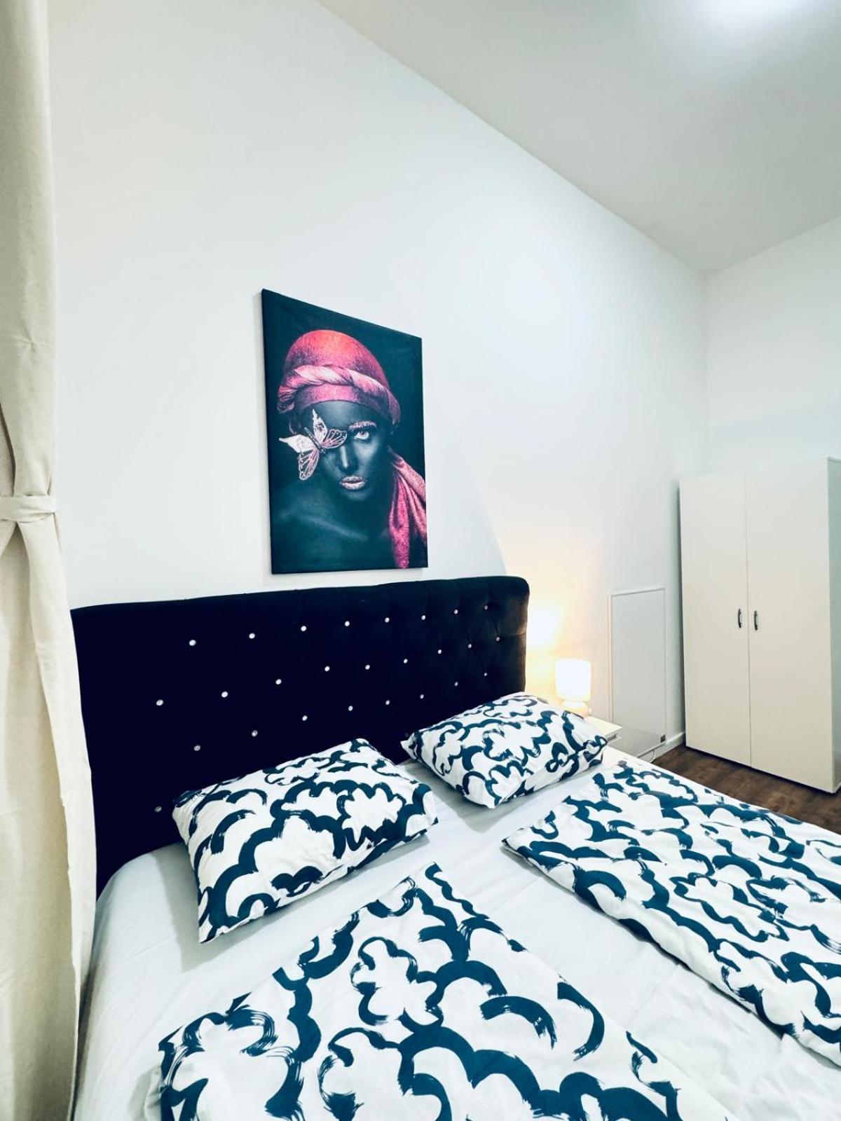 Affordable 5br Shared Apt, 11 Min To Atzgersdorf * Wenen